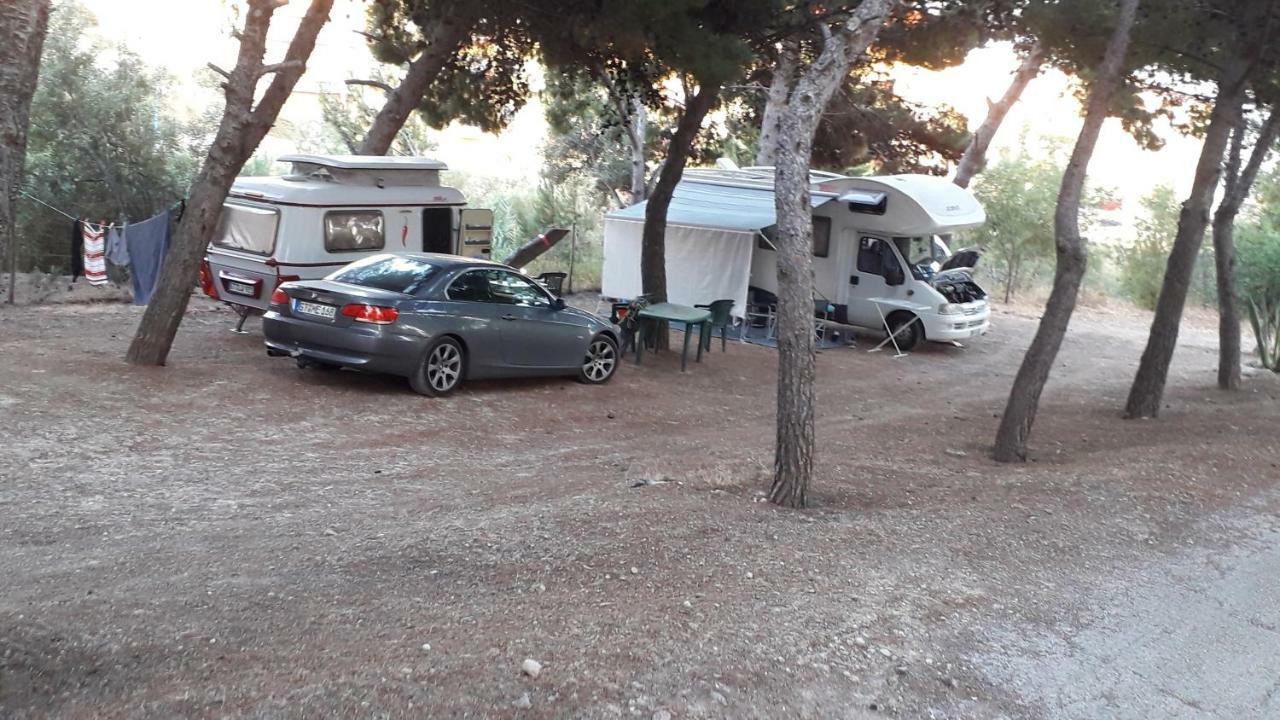Camping La Pineta Village Порто Емпедокле Екстериор снимка